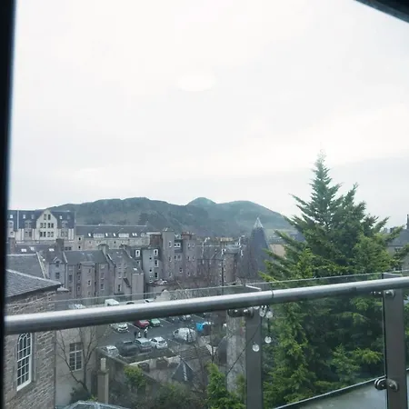 Living At Lady Nicolson Court Lejlighed Edinburgh