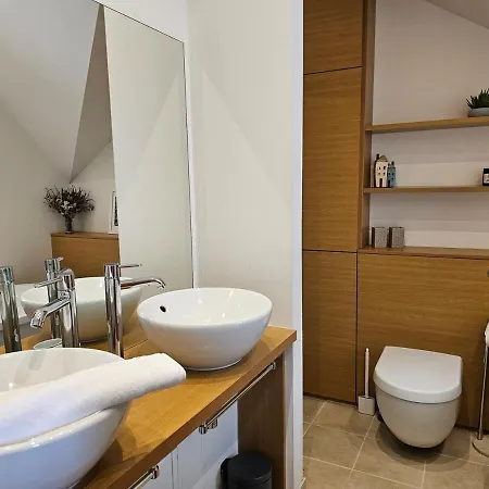Quartermile Cosy Nest Apartament *