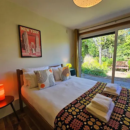 The Robin House In Ravelston Дом отдыха