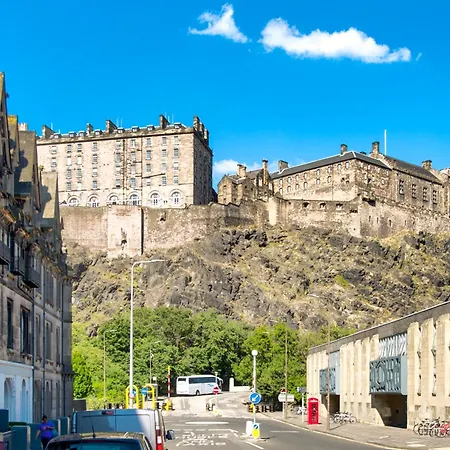 Grindlay St - Fantastic 2br In Theatre District Appartement