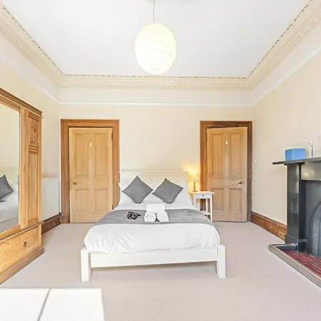 Apartment Hope Park 3 Bedroom -