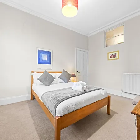 Hope Park 3 Bedroom - Apartment *