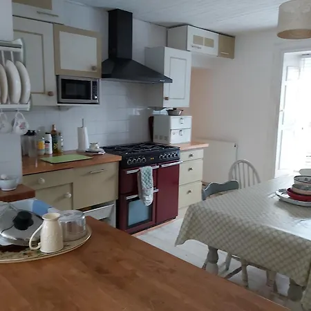 Charming For Share ,private Double , Fast Fibre Optik Int, Free Parking, Garden Bed & Breakfast Edimburgo