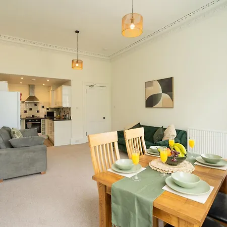 Lägenhet Stylish 3 Bed New Town - Traquair *
