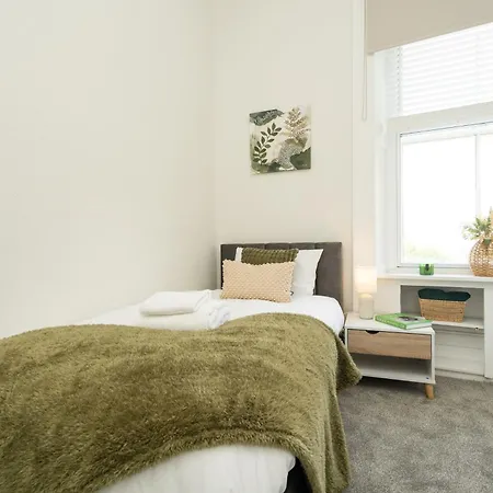 Stylish 3 Bed New Town - Traquair