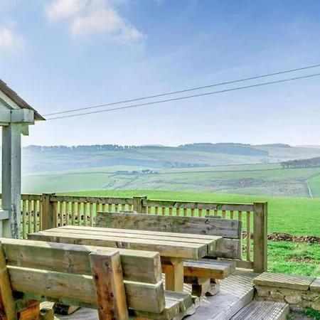 Vakantiehuis Sleeps 10 - Hot Tub - Pool Table - Play Park