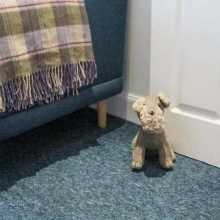 Cosy & Quiet Flat Near Haymarket Station * 爱丁堡