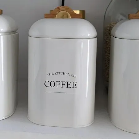 Cosy & Quiet Flat Near Haymarket Station