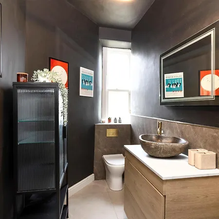 Elegant In The Heart Of