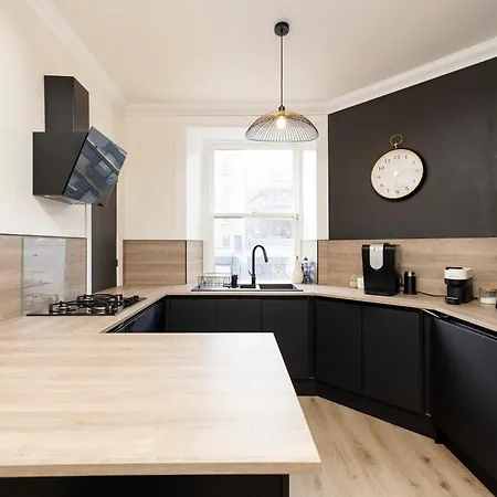 Daire Elegant In The Heart Of