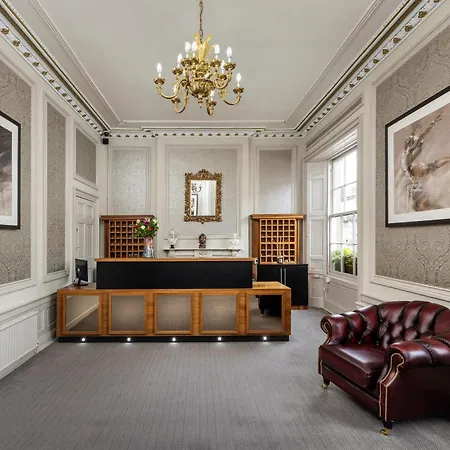 New Town Hotel 4*