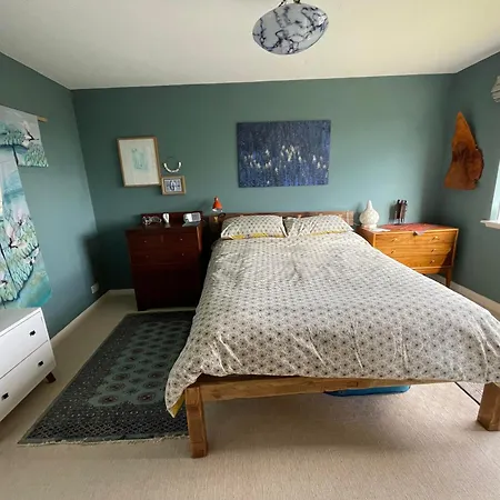 Mid-century Gem Steps From The Apartment *