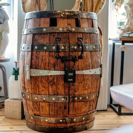 Апартаменты Craig S Lair Boho Jungle