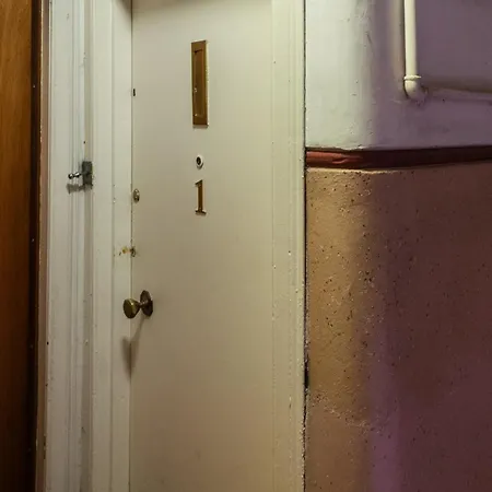 Apartment Cosy And Modern In Edinburgh