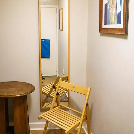 Bright Spacious 2 Bedroom In Stockbridge Апартаменты Эдинбург