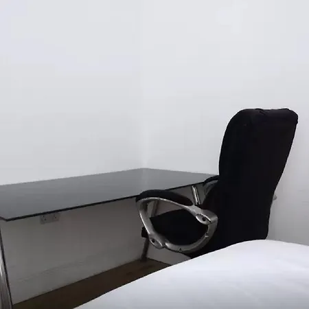 Clamshell Land - Royal Mile 에든버러