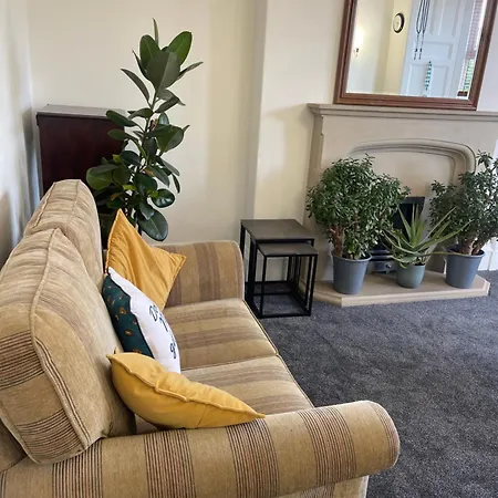 Entire Victorian House 2br - 4 Guests Apartmán Edinburgh