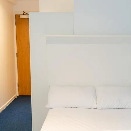 Apartament Destiny Student - Shrubhill