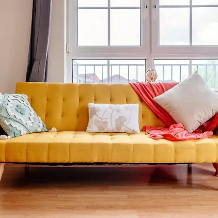 Apartment Chic 2-bed Near Centre *