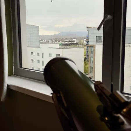 Ocean View Flat With Cozy Vibes *