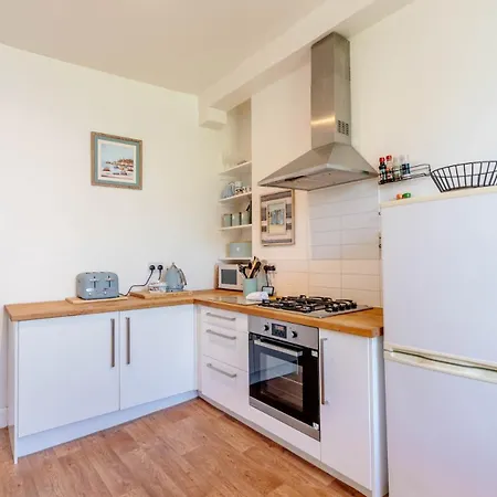 Coastal 1 Bed Steps To Free Park