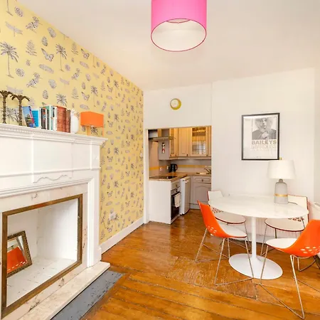 Joivy Stunning In Royal Mile Édimbourg