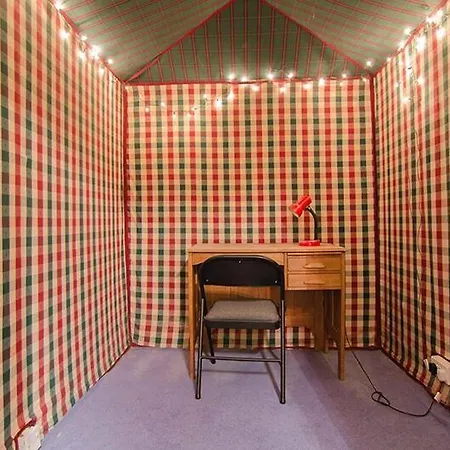 아파트 Spacious Flat Near Centre