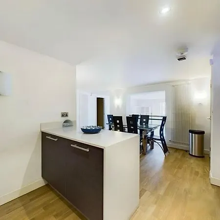 Charming Modern Apartman Edinburgh