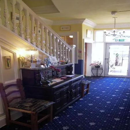 Ardleigh House 3* Edynburg