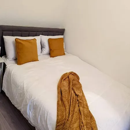 Lejlighed 2 Bedroom Flat In