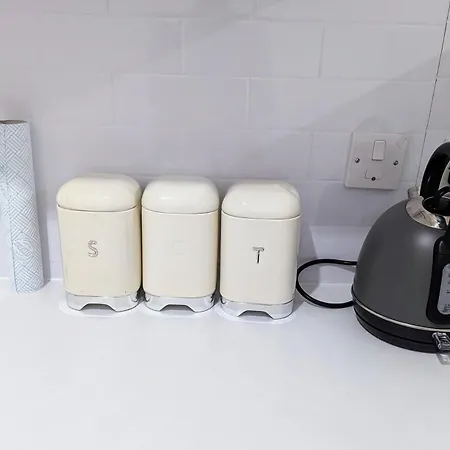 Lejlighed 2 Bedroom Flat In