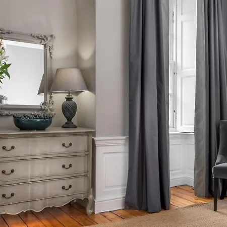 Blossom Mansion * Эдинбург