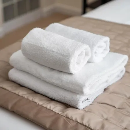 2br Park Royal With Balcony And Parking Διαμέρισμα Εδιμβούργο