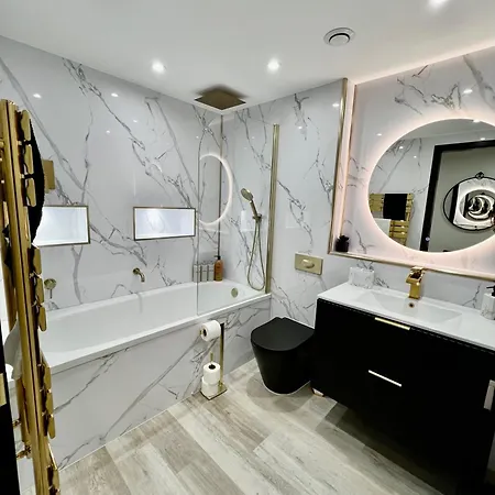 Easter Cosy 4 Bedroom - *