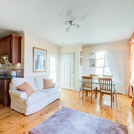 Guestready - Historic Old Town Lägenhet Edinburg