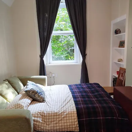Lovely Flat In Gorgie, アパート *