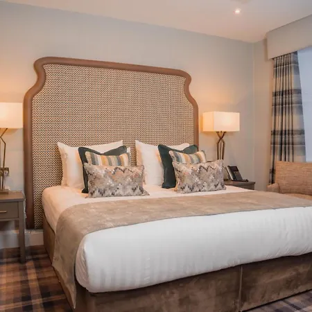 Royal Scots Club 3* אדינבורו