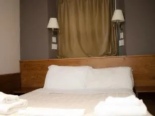 Hotel House