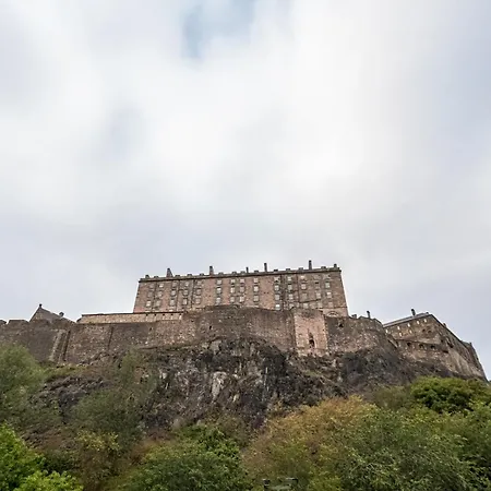 Pass The Keys Beautiful Modern Historical Flat Close To Castle * Edinburgh
