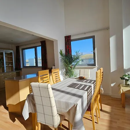 Penthouse Ocean View Luxury Penthouse * Edinburgh