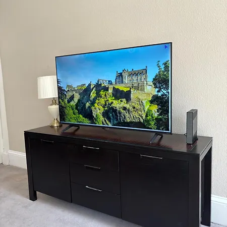 Historic Townhouse In Centre Apartment