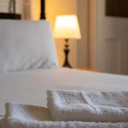 Historic Townhouse In Centre Apartment