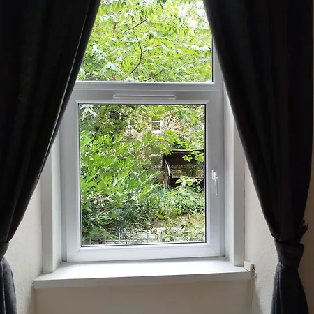 Lovely Flat In Gorgie, Appartamento Edimburgo