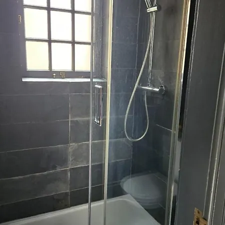 Dean Village, Apartament