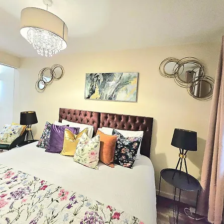 2 Bedroom, 4 Beds -grassmarket *