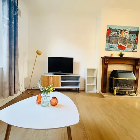 شقة Murrayfield Maindoor Flat With Free Parking And Great Public Transports Link إدنبرة