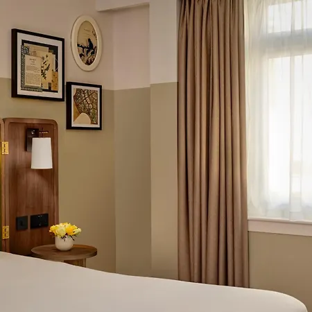 Mount Royal By The Unlimited Collection