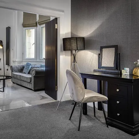 Royal Mile 2bedroom Апартаменты Эдинбург