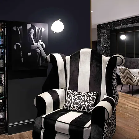 Hilton Carlton Edinburgh