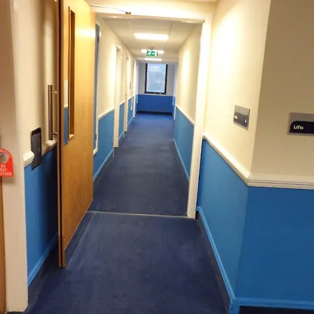 Britannia 3* Эдинбург